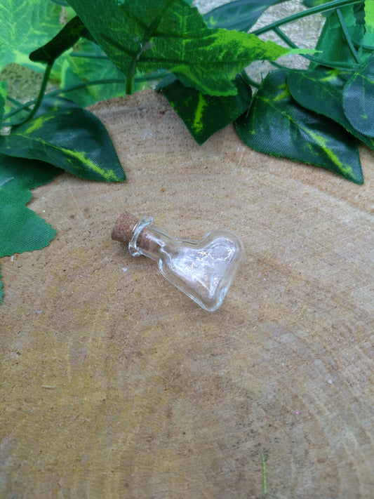 Mini Glass Bottle - Side Heart